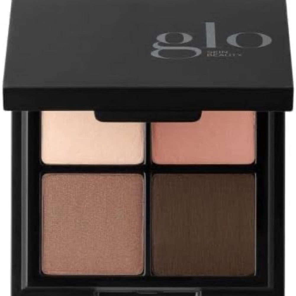 Glo Skin Beauty Bon Voyage Shadow Quad Eyeshadow Palette New in Box